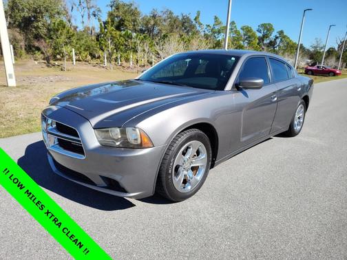 2012 Dodge Charger SXT
