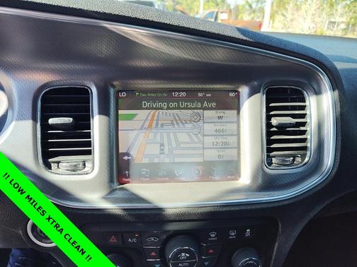 2012 Dodge Charger SXT