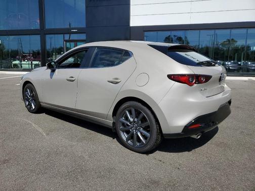 2025 Mazda Mazda3 FWD w/Preferred Package