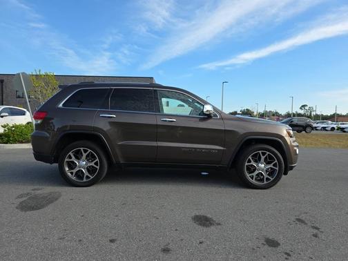 Walnut Brown Metallic Clearcoat 2019 Jeep Grand Cherokee Limited 4x4