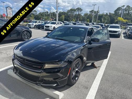 2022 Dodge Charger SXT