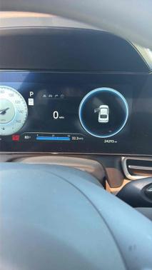 2024 Hyundai ELANTRA SEL IVT