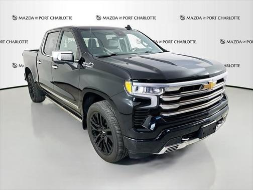 2022 Chevrolet Silverado 1500 4WD Crew Cab 147" High Country