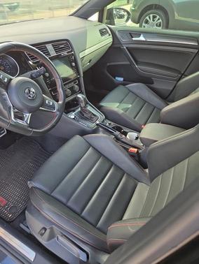2021 Volkswagen Golf GTI 2.0T SE