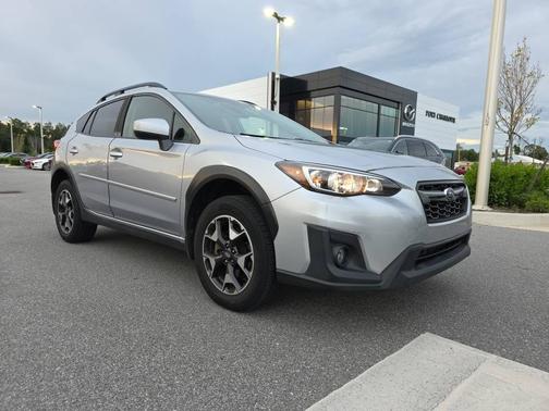 Ice Silver Metallic 2019 Subaru Crosstrek 2.0i Premium CVT