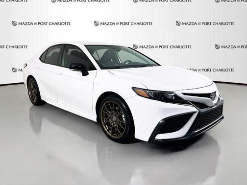 2023 Toyota Camry SE Nightshade