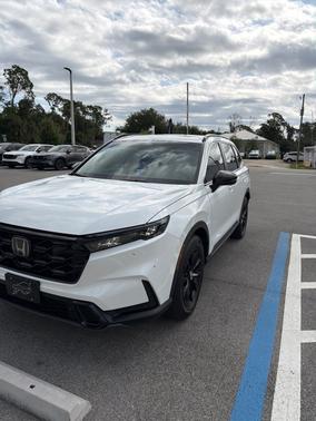 Platinum White Pearl 2024 Honda CR-V Hybrid Sport-L FWD