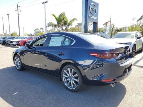 2025 Mazda Mazda3 FWD w/Preferred Package