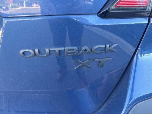 2022 Subaru Outback Onyx Edition XT