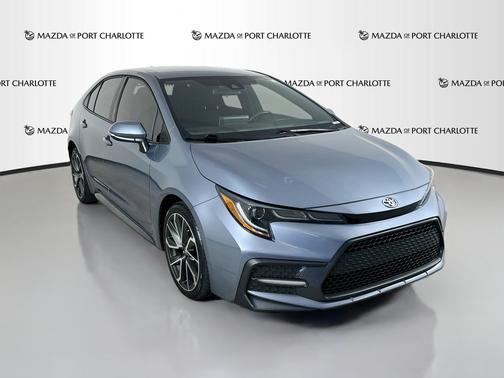 Celestite 2020 Toyota Corolla SE CVT (Natl)