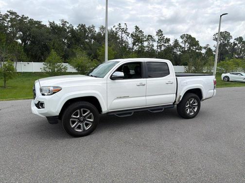 Super White 2016 Toyota Tacoma 2WD Double Cab V6 AT Limited (Natl)