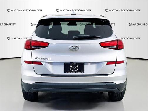 2020 Hyundai TUCSON SE