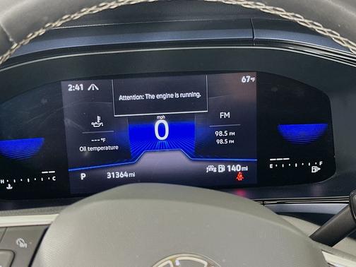 Kings Red Metallic 2022 Volkswagen Taos SE 4MOTION