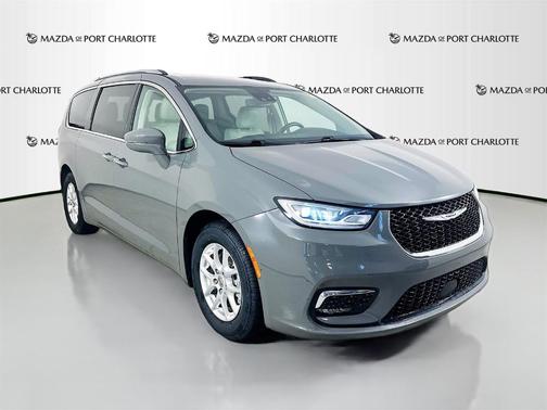 2021 Chrysler Pacifica Touring-L