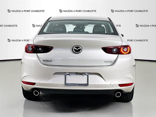 2025 Mazda Mazda3 FWD w/Preferred Package