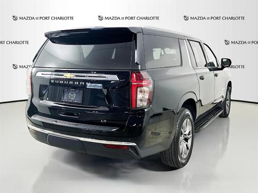 2024 Chevrolet Suburban LT