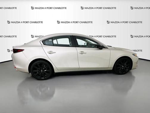 Platinum Quartz Metallic 2025 Mazda Mazda3 2.5 S Select Sport FWD