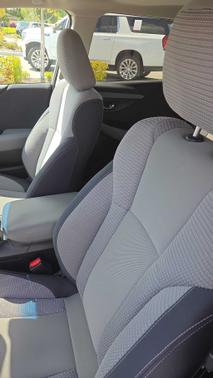 Crystal White Pearl 2022 Subaru Outback Premium CVT