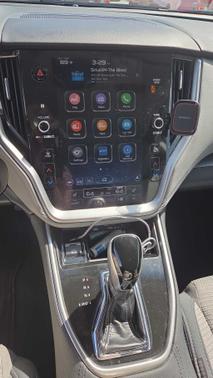 Crystal White Pearl 2022 Subaru Outback Premium CVT