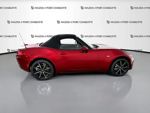 Soul Red Crystal Metallic 2026 Mazda MX-5 Miata Grand Touring Auto