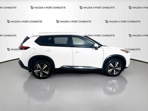 Pearl White Tricoat/Super Black 2023 Nissan Rogue AWD Platinum *Ltd Avail*