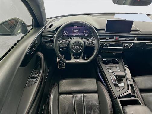 2018 Audi A4 2.0T Premium Plus