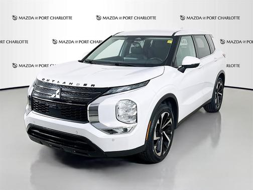 2022 Mitsubishi Outlander SE