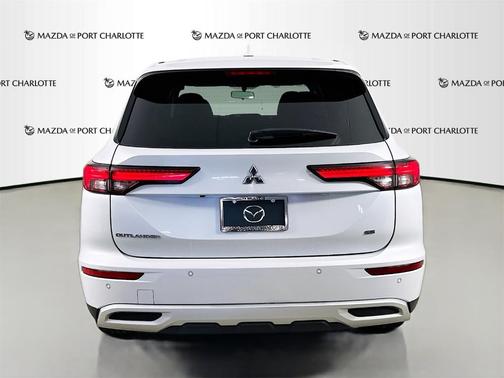 2022 Mitsubishi Outlander SE