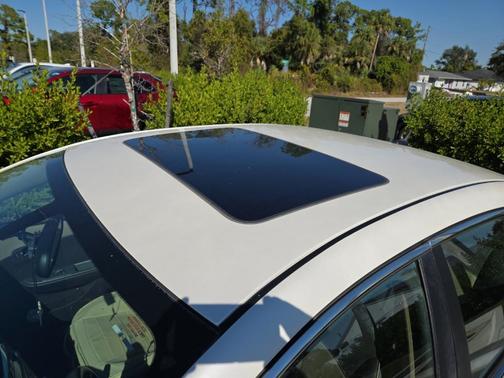 2011 Chevrolet Malibu LTZ