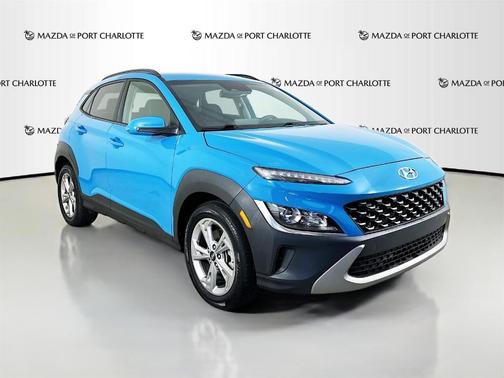 2023 Hyundai KONA SEL