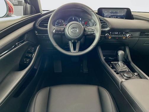 2025 Mazda Mazda3 FWD w/Preferred Package