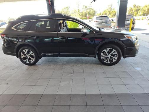 2020 Subaru Outback Touring