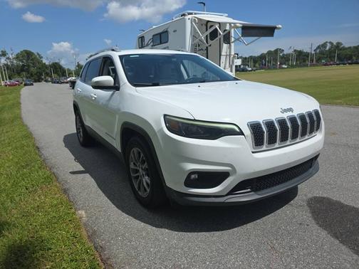 Bright White Clearcoat 2020 Jeep Cherokee Latitude Plus FWD