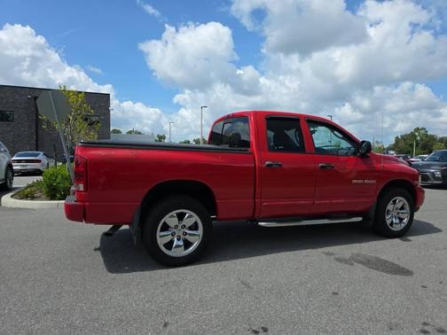 Deep Molten Red Pearl 2004 Dodge Ram 1500 4dr Quad Cab 140.5" WB 4WD SLT