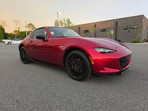 Soul Red Crystal Metallic 2024 Mazda MX-5 Miata RF Club Manual