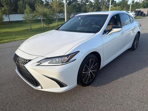 Eminent White Pearl 2025 Lexus ES 350 ES 350 FWD