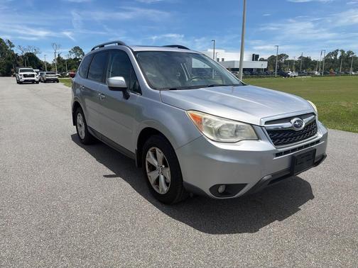 Ice Silver Metallic 2015 Subaru Forester 4dr CVT 2.5i Limited PZEV