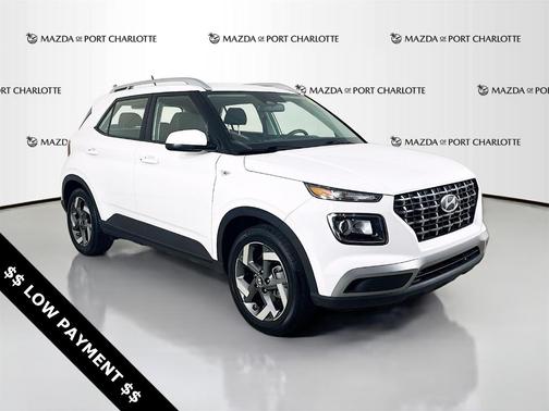 2024 Hyundai VENUE SEL