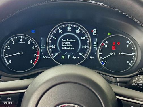 2025 Mazda Mazda3 2.5 S Preferred Auto FWD