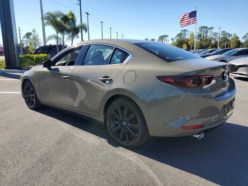 2025 Mazda Mazda3 2.5 Carbon Turbo