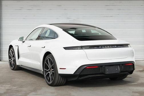 2025 Porsche Taycan 4S