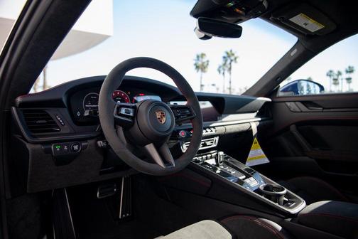 2026 Porsche 911 Carrera GTS