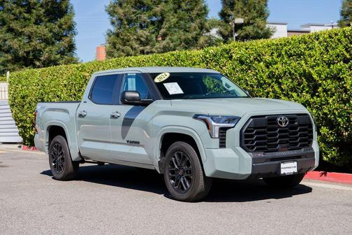 Lunar Rock 2024 Toyota Tundra SR5