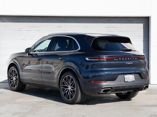 2025 Porsche Cayenne Cayenne