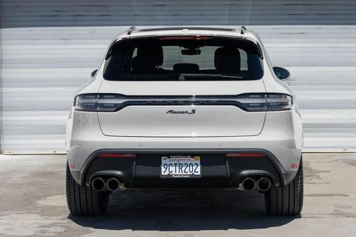 2022 Porsche Macan S