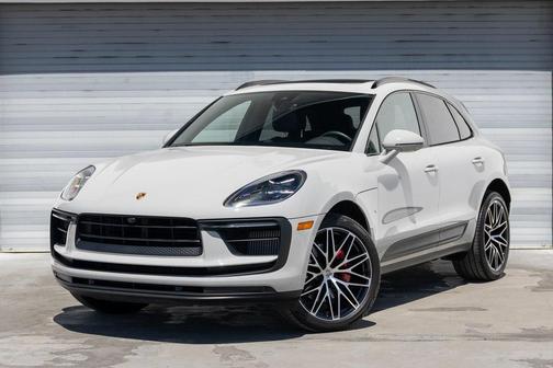 2022 Porsche Macan S