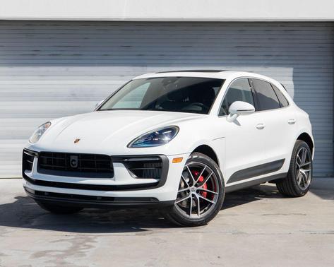 White 2026 Porsche Macan Macan