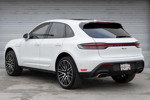 2024 Porsche Macan 
