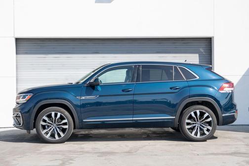 2023 Volkswagen Atlas Cross Sport 3.6L V6 SEL Premium R-Line
