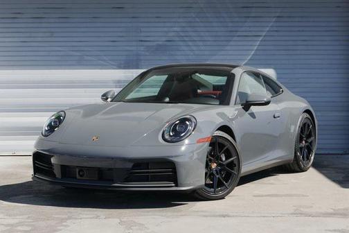 2025 Porsche 911 Carrera